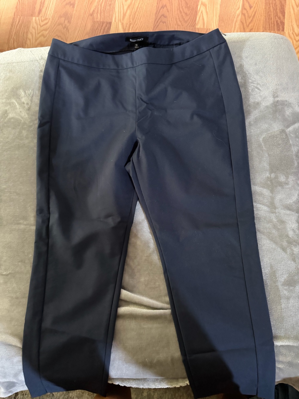 Ellen Tracy Men's Navy Dress Pants
